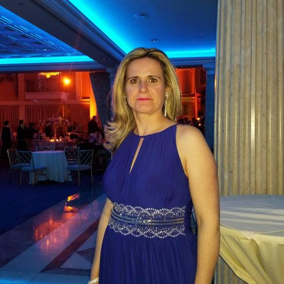 Meet your Posher, Graciela - Picture 1 of 1